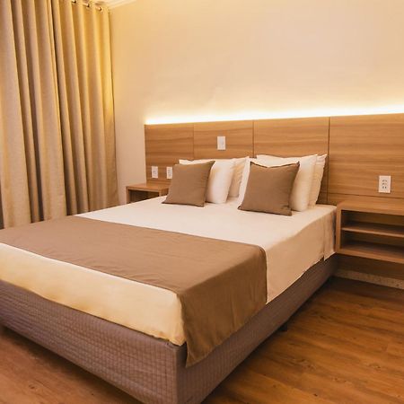 Hotel Golden Park Ribeirao Preto By Nacional Inn ภายนอก รูปภาพ