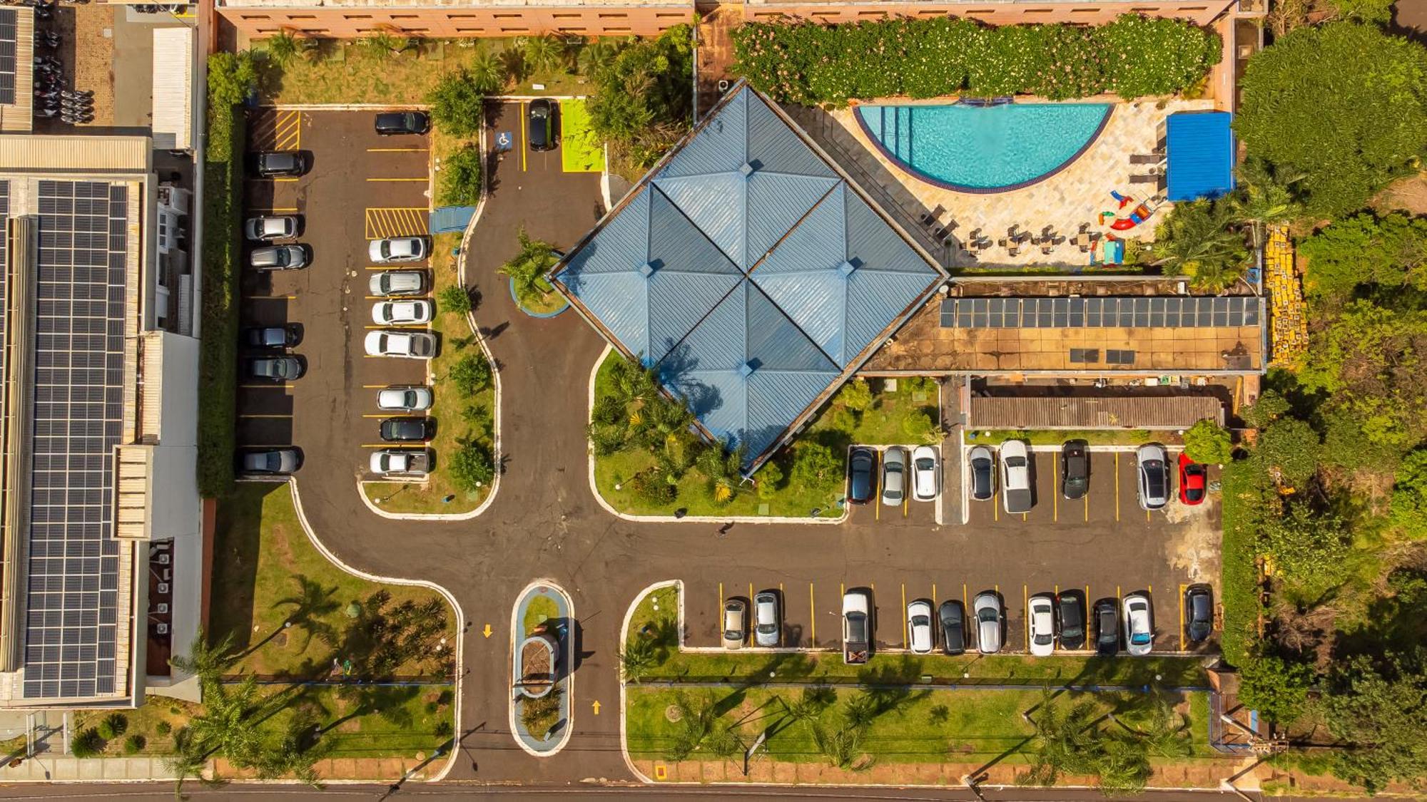 Hotel Golden Park Ribeirao Preto By Nacional Inn ภายนอก รูปภาพ