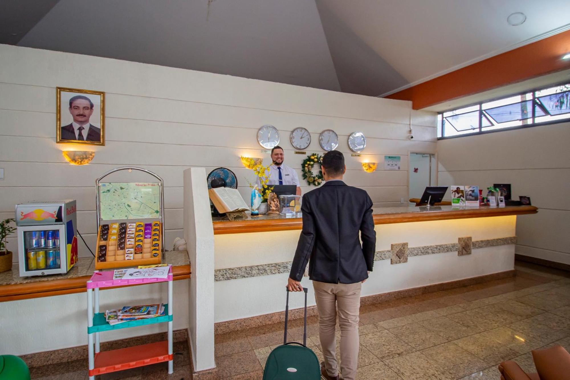 Hotel Golden Park Ribeirao Preto By Nacional Inn ภายนอก รูปภาพ