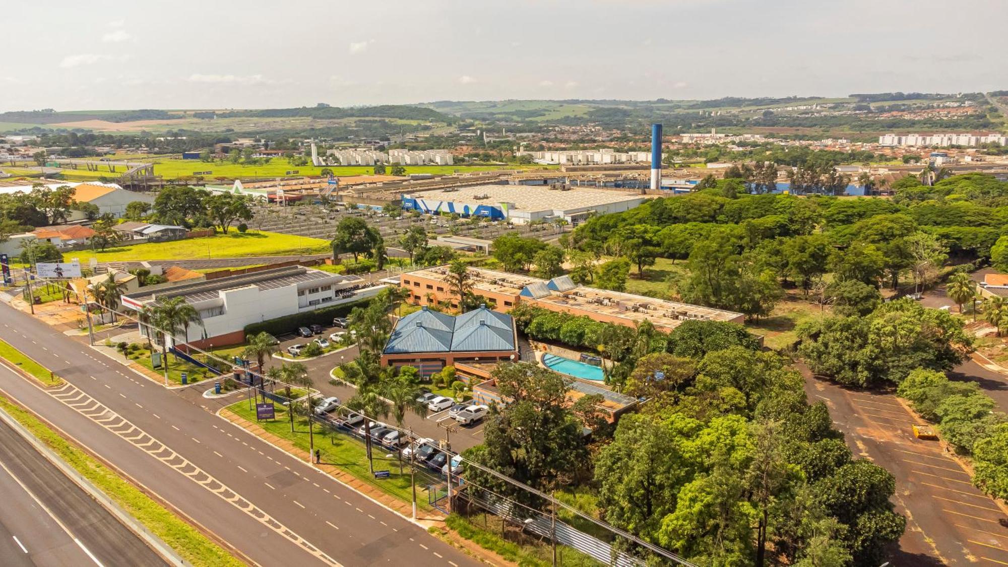 Hotel Golden Park Ribeirao Preto By Nacional Inn ภายนอก รูปภาพ